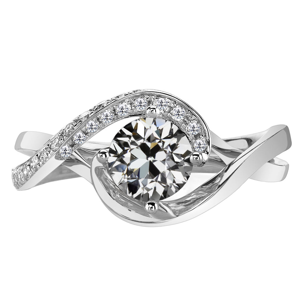 Cuscino Antico Diamante anello in Oro 14 Carati Bianco – vista principale