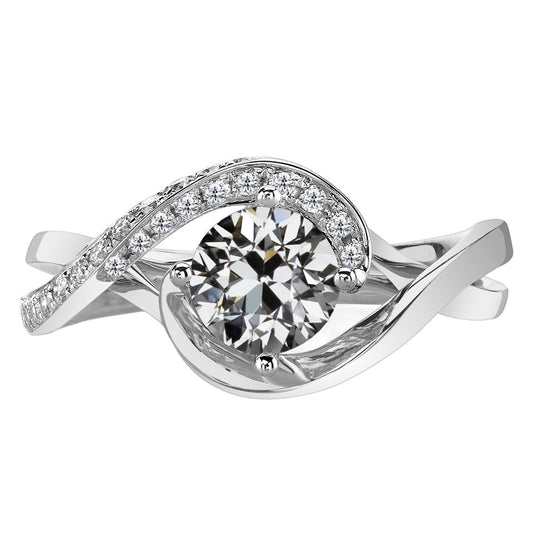 Cuscino Antico Diamante anello in Oro 14 Carati Bianco – vista principale