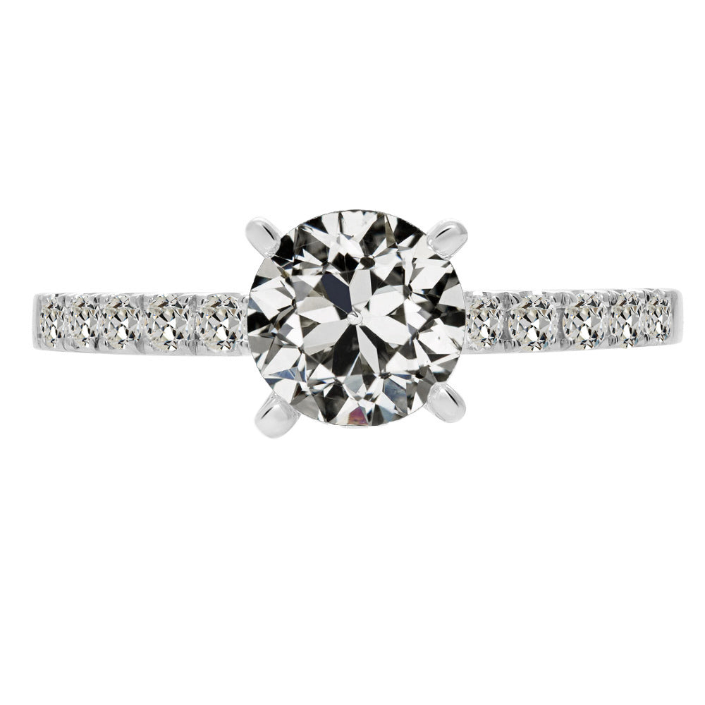 Diamante Fine Solitario con Pietre Laterali – vista principale