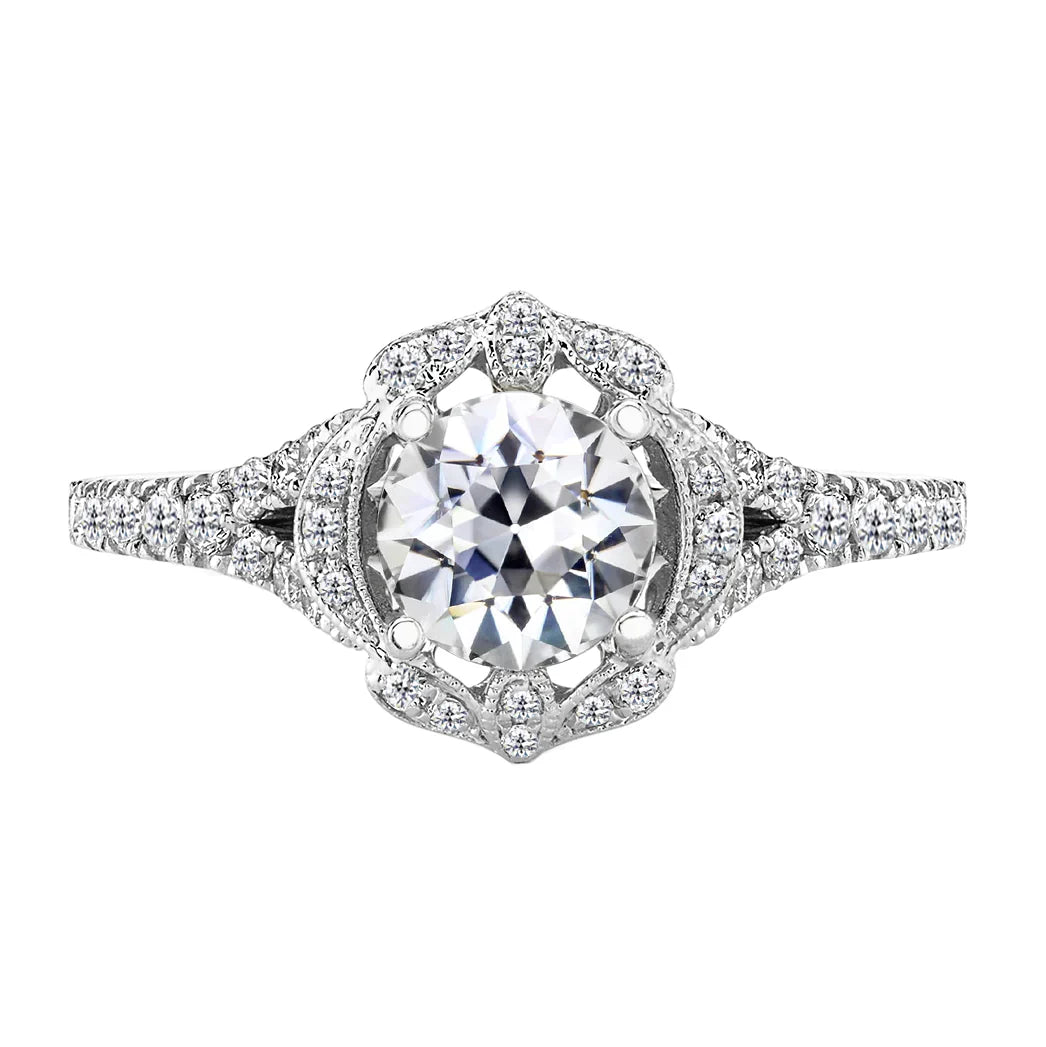 Diamante Cuscino Antico Anello Halo in Oro Bianco 14K – vista principale