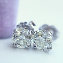 Orecchini A Bottone Con Naturale Diamanti Taglio Vecchio Miniera Da 2.5 Ct In Oro Bianco 14K Con Griffe
