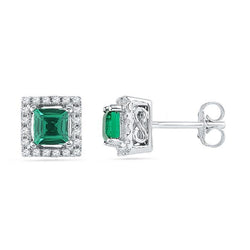 Orecchini A Bottone Con Verde Smeraldo Di 3.90 Carati Con Pavé Di Diamanti Halo