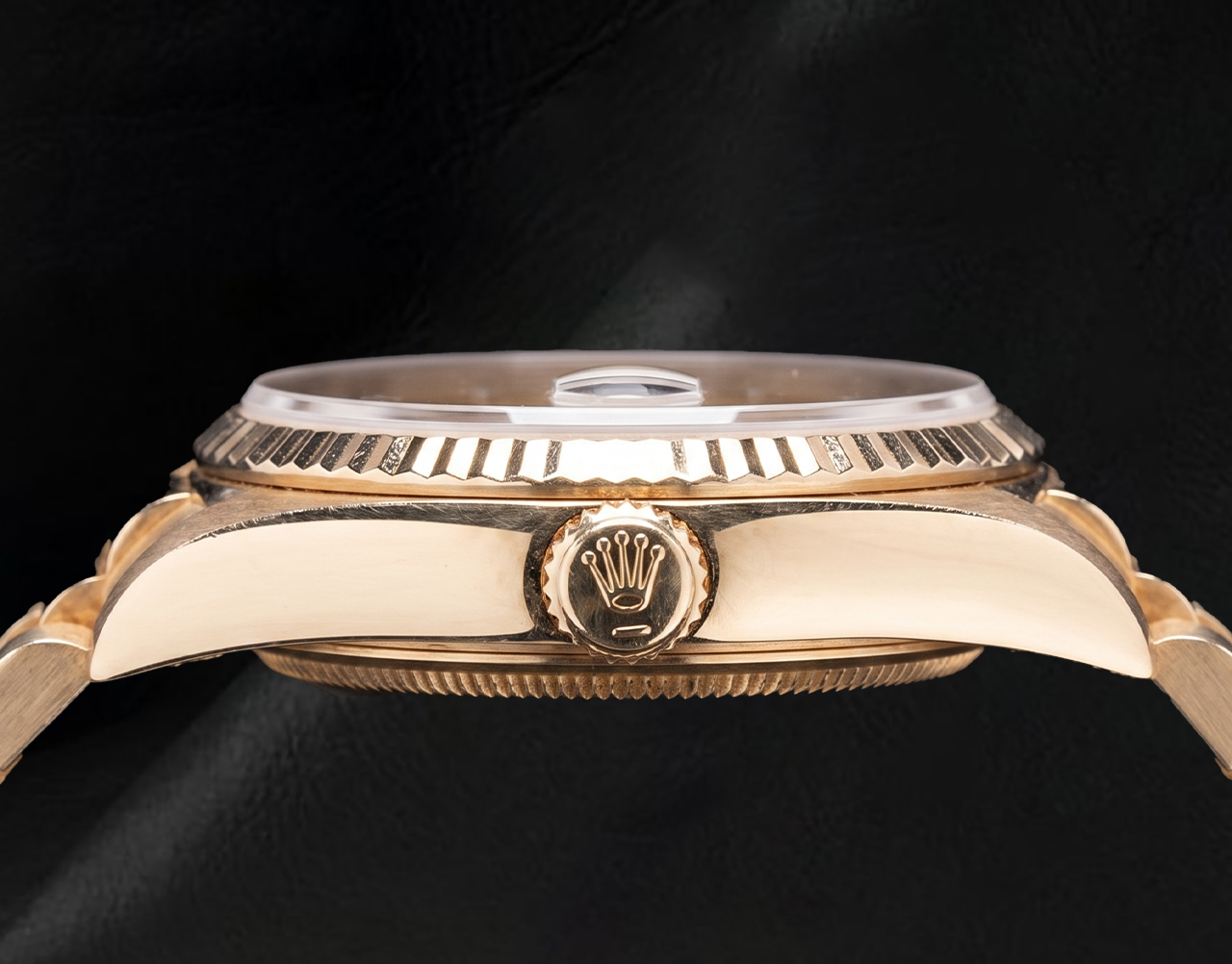 Orologio Rolex Day-Date 36mm con Quadrante con Diamanti Champagne in Oro Giallo