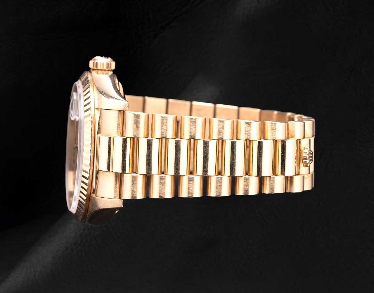 Orologio Rolex Day-Date 36mm con Quadrante con Diamanti Champagne in Oro Giallo