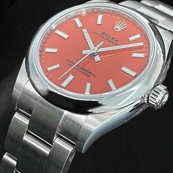 Orologio Rolex Oyster Perpetual 31 rosso luminoso in acciaio inossidabile