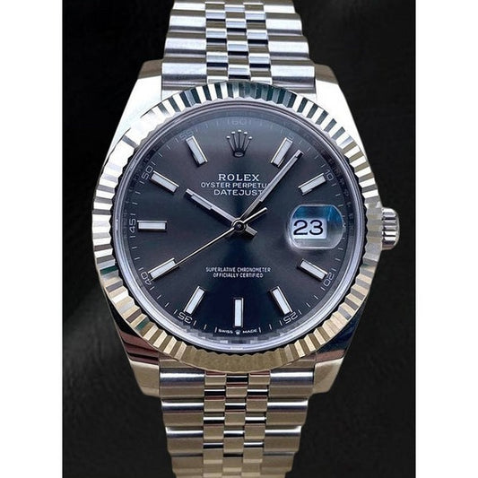 Orologio Rolex Datejust 41mm quadrante luminoso in acciaio