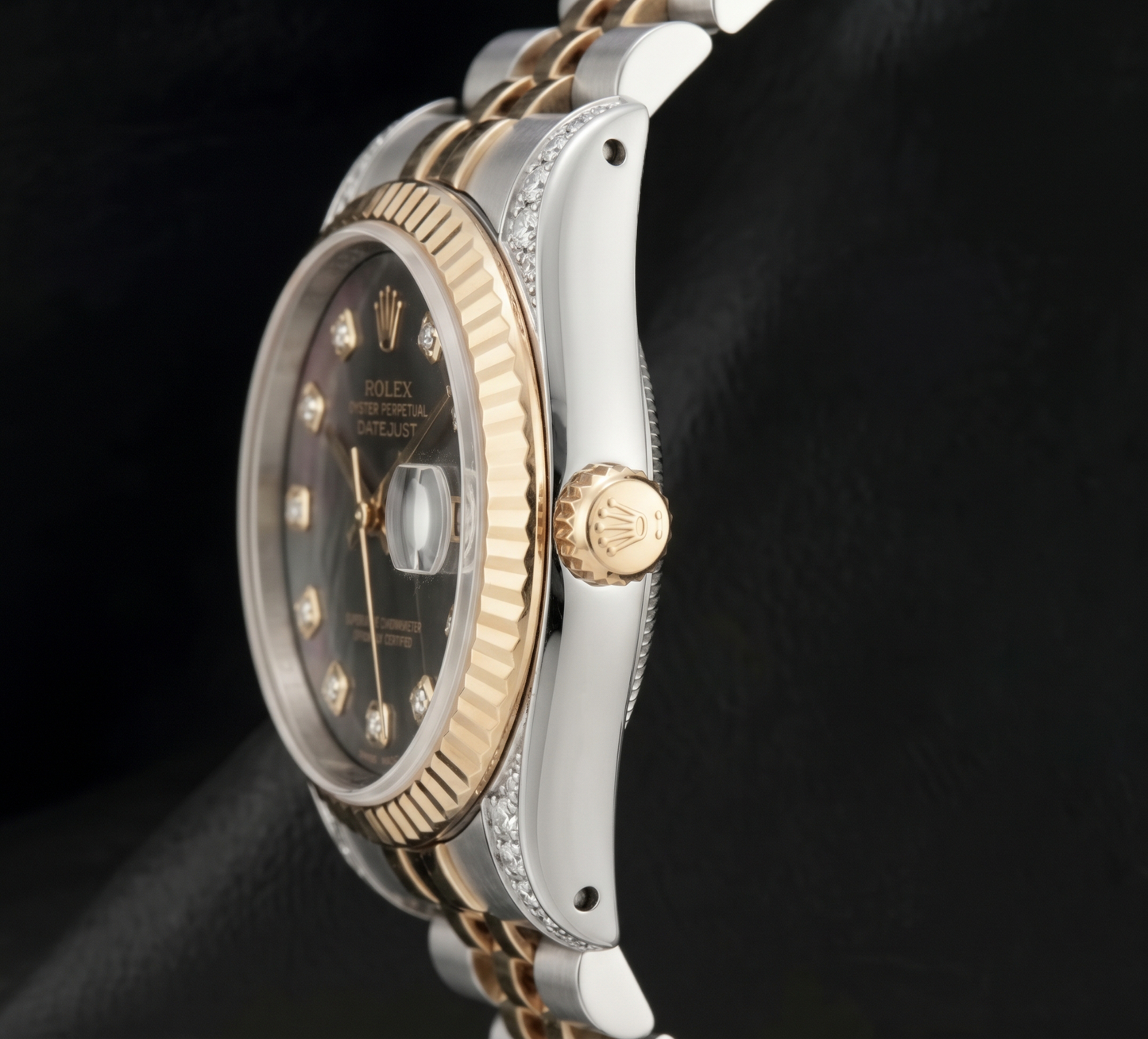 Orologio Rolex Datejust 36 mm 16013 Bicolore con Quadrante con Diamanti in Madreperla Nera e Lunetta Zigrinata