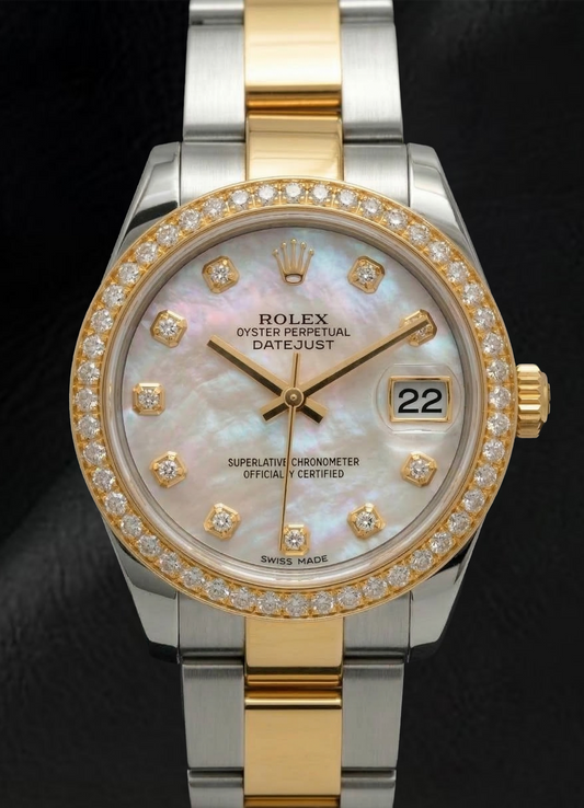 Orologio Rolex Datejust anno 2011, in madreperla bianca, quadrante con diamanti, lunetta con diamanti, cassa da 31 mm, bicolore.