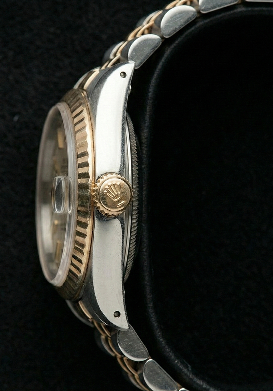 Orologio Rolex Datejust da donna con quadrante bicolore e bracciale giubileo