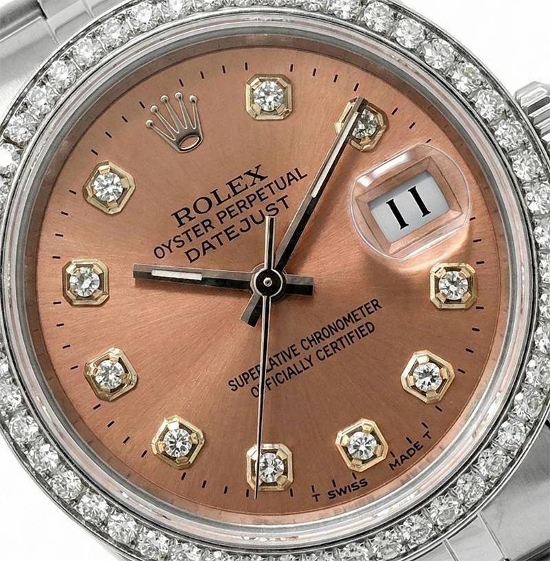 Orologio Rolex Datejust in acciaio inossidabile di medie dimensioni con quadrante color salmone e diamanti