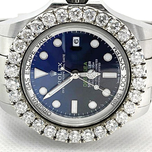 Orologio Rolex Deepsea Sea-Dweller da 44 mm con lunetta in diamanti 