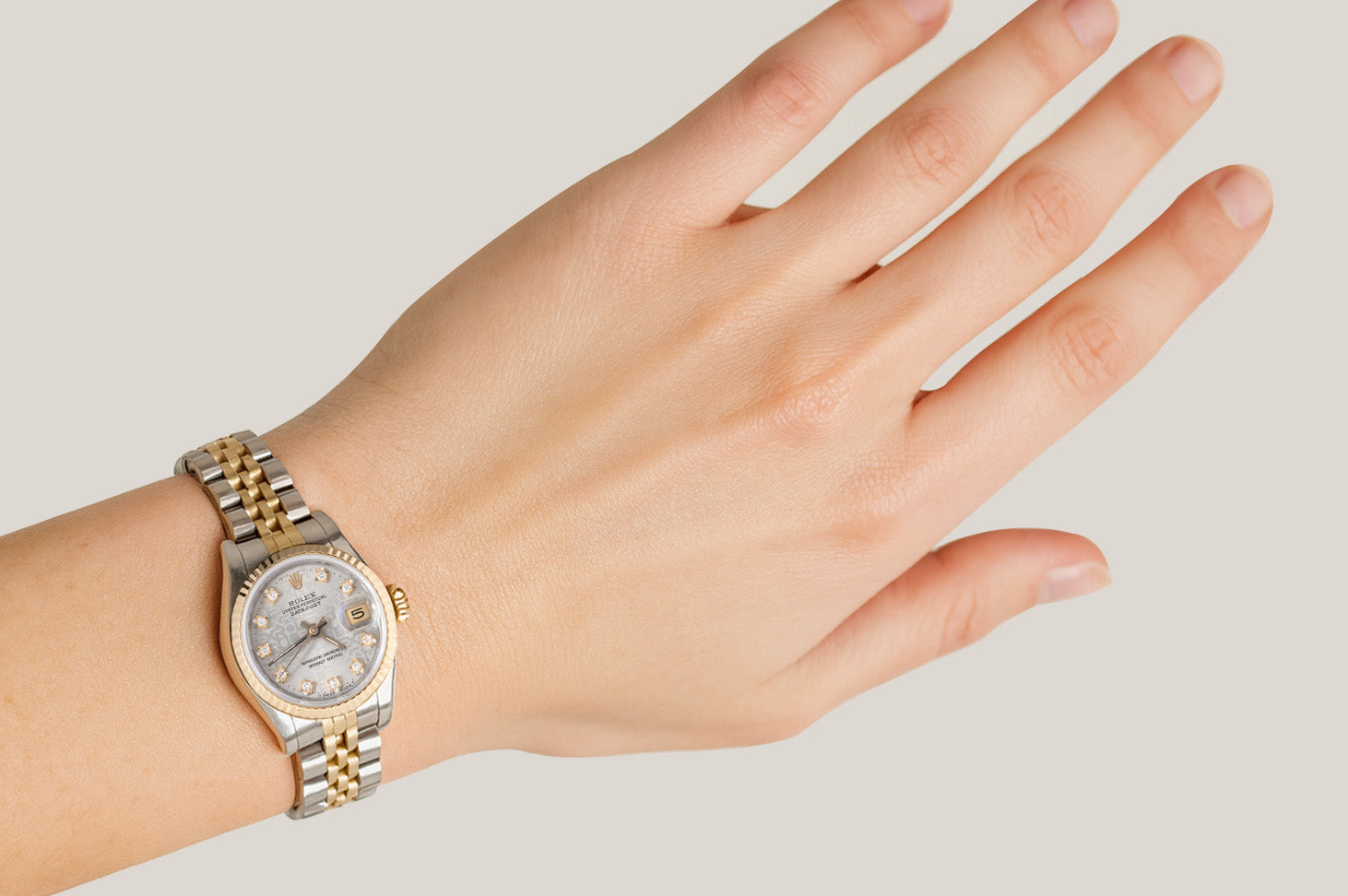 Orologio Rolex Lady Datejust da 26 mm con quadrante argento e diamanti bicolore