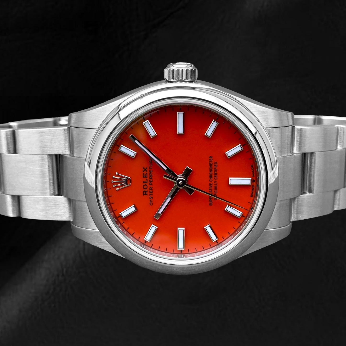 Orologio Rolex Ostrica perpetual corallo rosso quadrante luminoso in acciaio