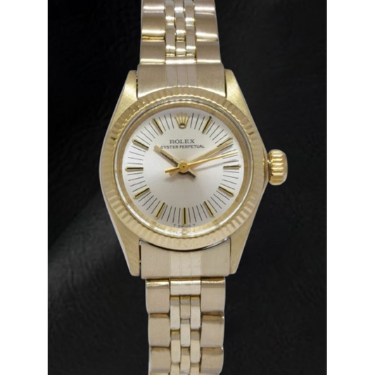 Orologio Rolex Oyster Perpetual 24 mm quadrante argento Stick in oro giallo