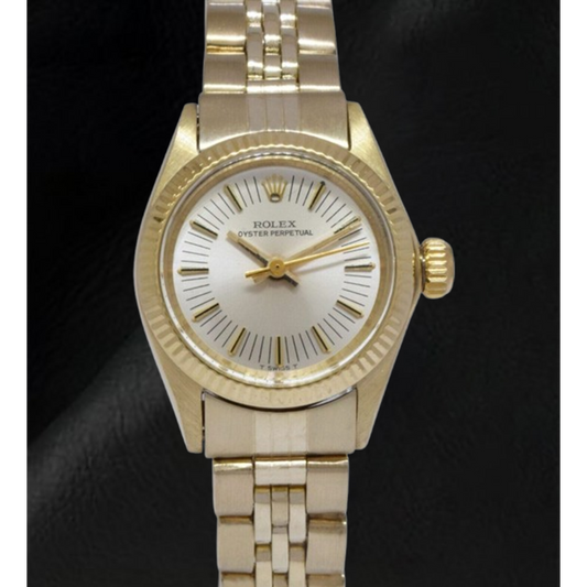Orologio Rolex Oyster Perpetual 24 mm quadrante argento Stick in oro giallo