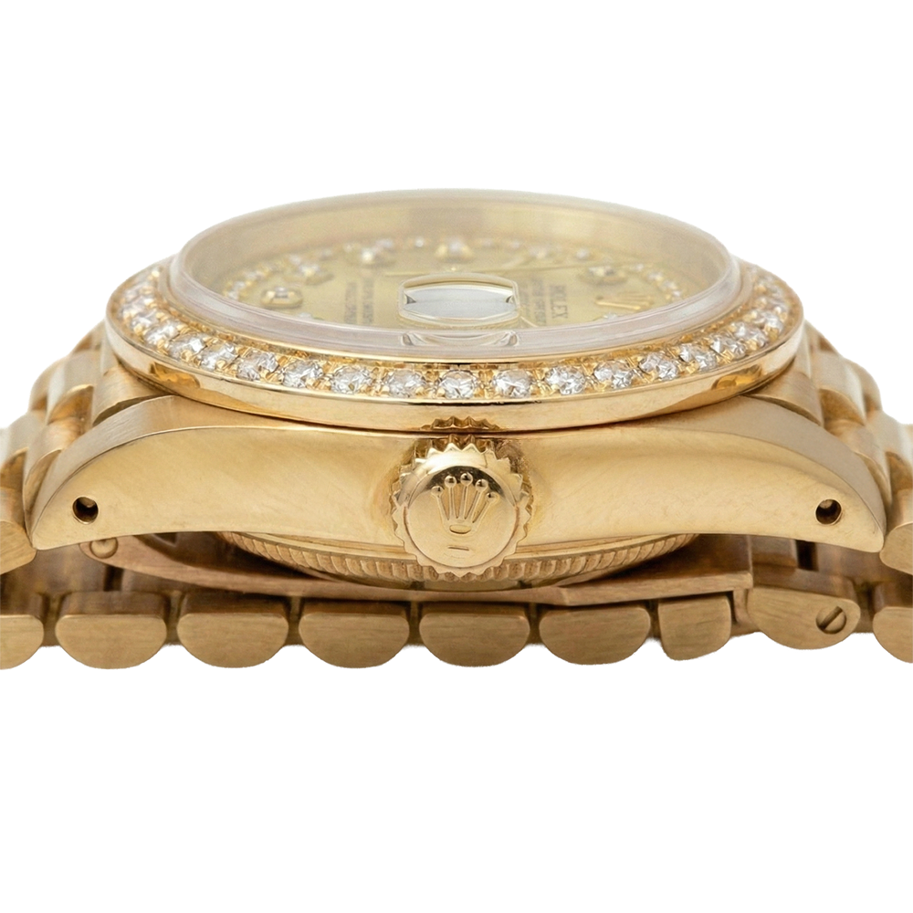 Orologio Rolex Quadrante con stringa champagne in stile presidenziale con lunetta in oro giallo e diamanti