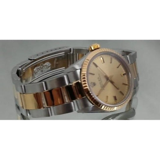 Orologio Rolex con datario, misura media da 30 mm
