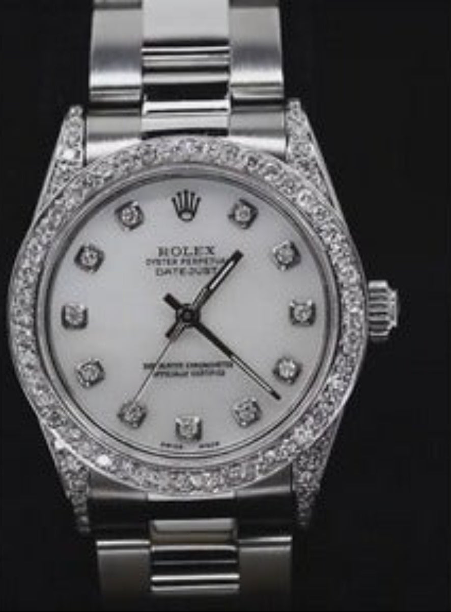 Orologio Rolex di medie dimensioni Bracciale ostrica con lunetta di diamanti personalizzata 
