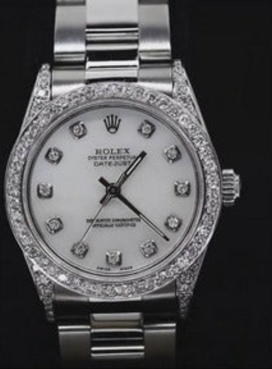 Orologio Rolex di medie dimensioni Bracciale ostrica con lunetta di diamanti personalizzata 
