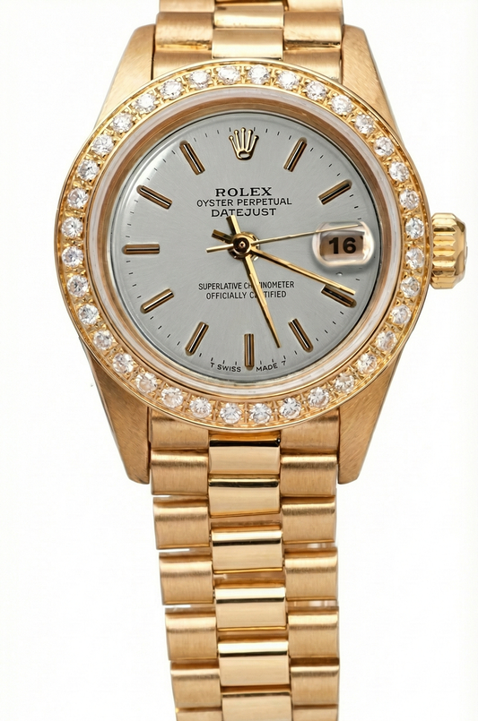 Orologio Rolex presidenziale in oro quadrante bianco con lunetta in diamanti Datejust