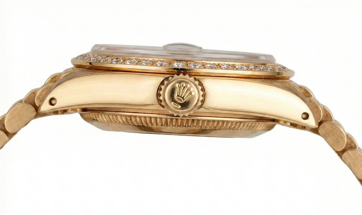 Orologio Rolex stile presidenziale quadrante blu con diamanti lunetta Datejust oro giallo