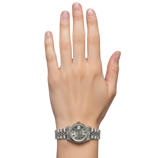 Orologio con datario, quadrante in argento con diamanti, lunetta scanalata, bracciale giubileo P2