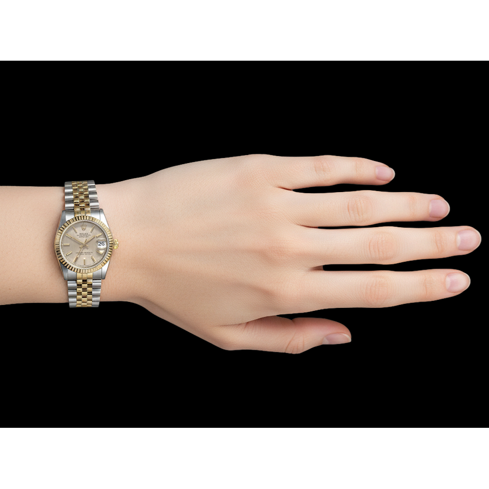 Orologio da donna Rolex Datejust Champagne con quadrante arazzo da 31mm