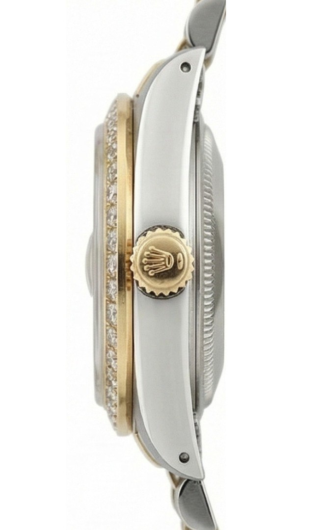 Orologio da donna Rolex Datejust con quadrante in argento e diamanti e bracciale bicolore