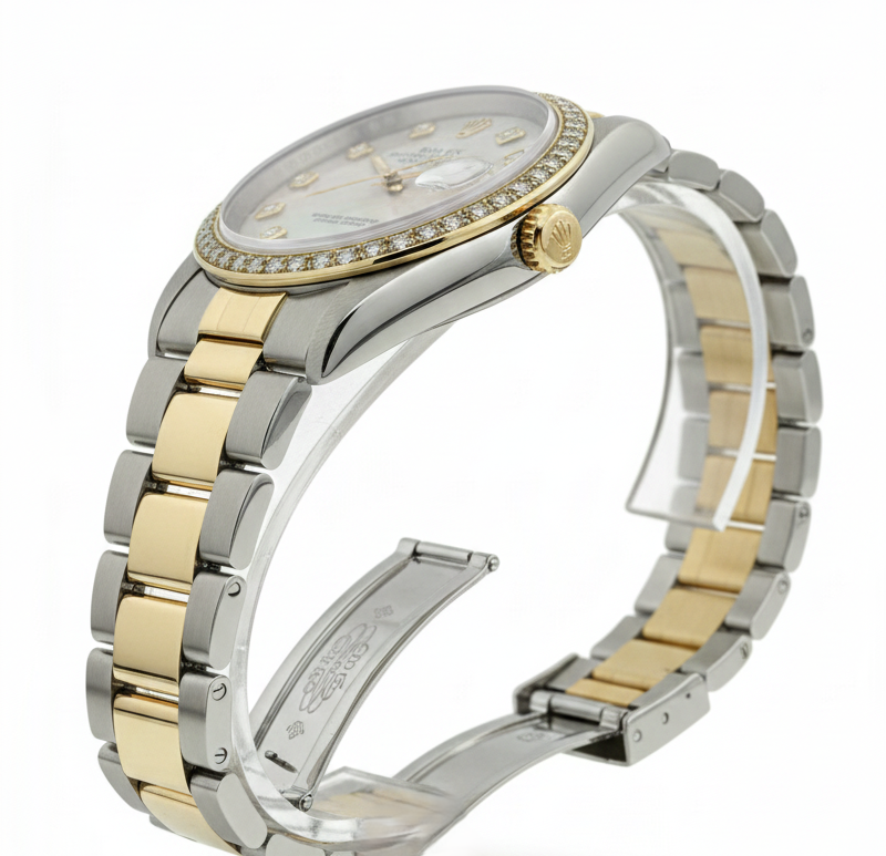 Orologio da uomo Rolex con quadrante in madreperla e diamanti, lunetta in oro giallo