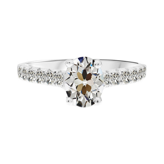 Diamante Fine Solitario con Pietre Laterali – vista principale