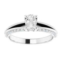 Diamante Cuscino Antico Anniversary Ring – 2,15 carati in Oro