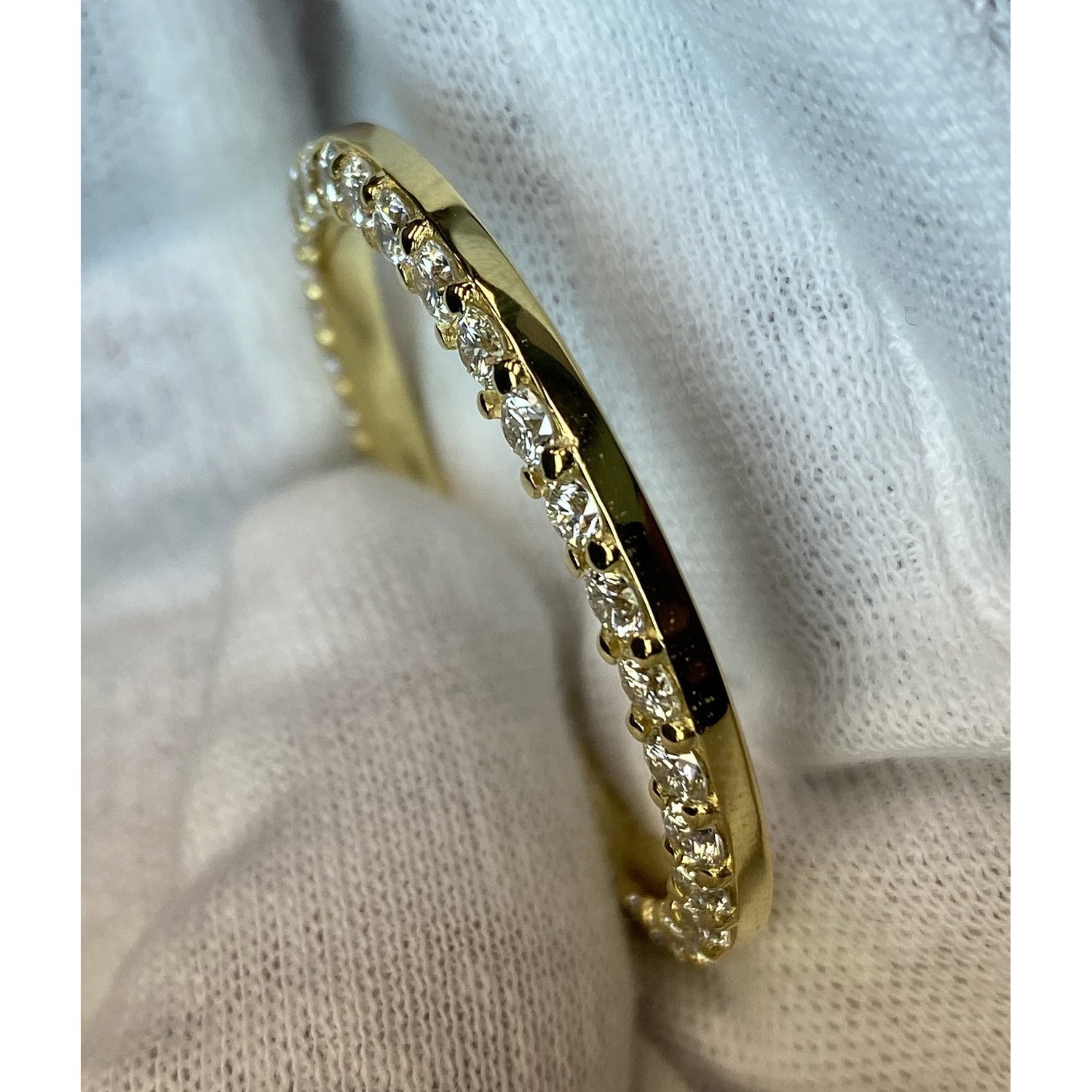 Firmato Diamante Fine Orologio di Lusso 5,4 carati – vista laterale