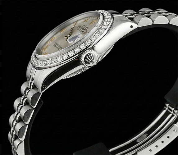 Quadrante bianco romano Rolex da donna Bracciale Datejust con diamanti Lunetta