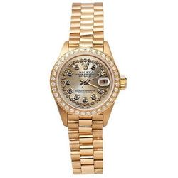 Quadrante con doppia fila di orologi Rolex modello Datejust con lunetta in diamanti, stilestile presidenziale