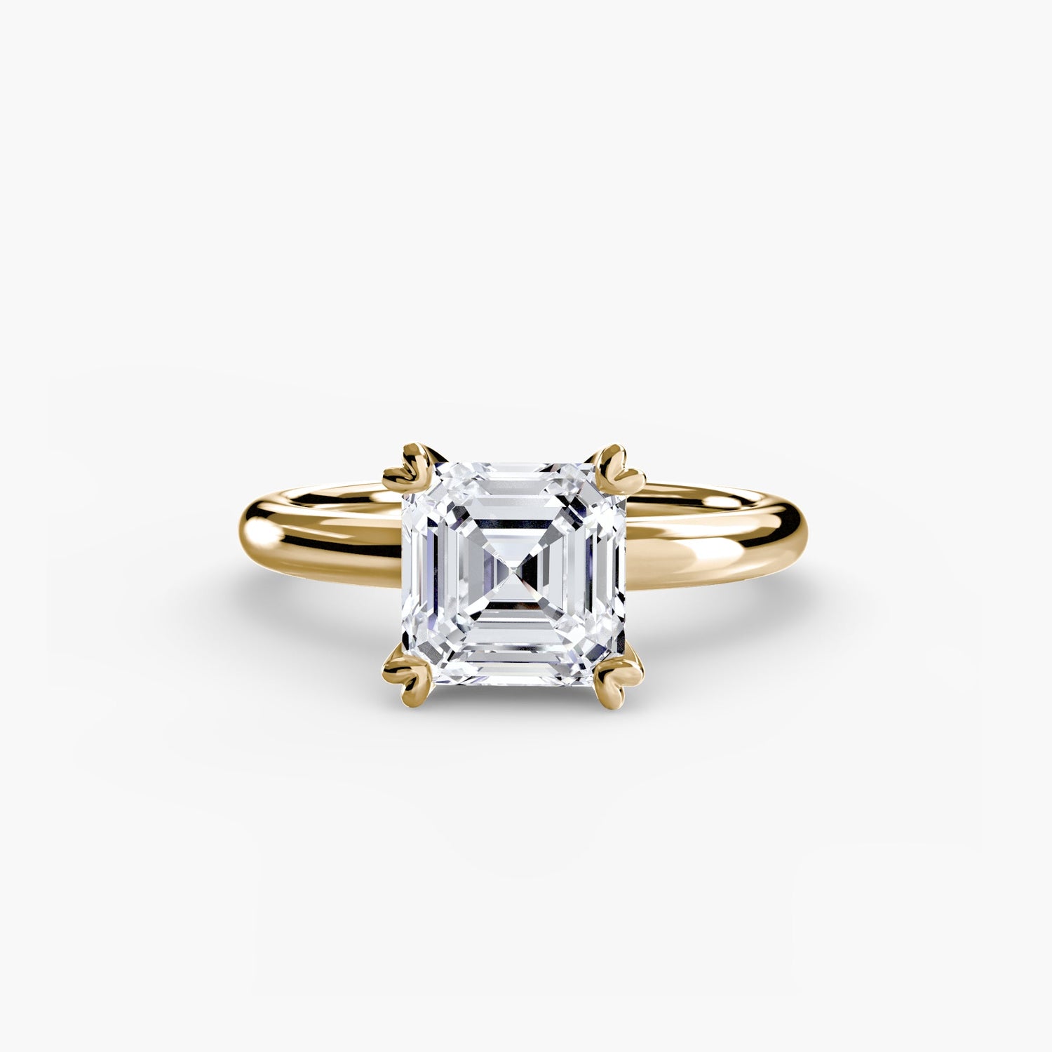 Setting Gold con Diamante Fine – primo piano