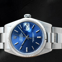 Orologio Rolex Datejust 36 mm in Acciaio Inossidabile con Lunetta Zigrinata e Quadrante Blu con Indici a Bastone