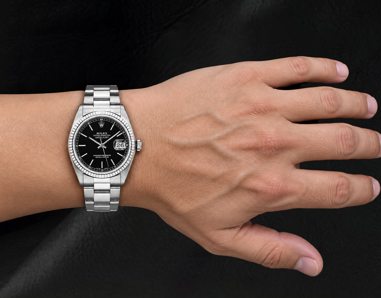 Orologio Rolex Datejust 36 mm Quadrante Nero con Indici a Bastone Bracciale Oyster in Acciaio Inossidabile