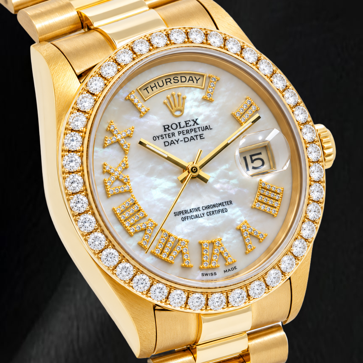 Rolex Day-Date 18238 36 mm Orologio in Oro Giallo con Quadrante con Diamanti in Madreperla Bianca e Numeri Romani