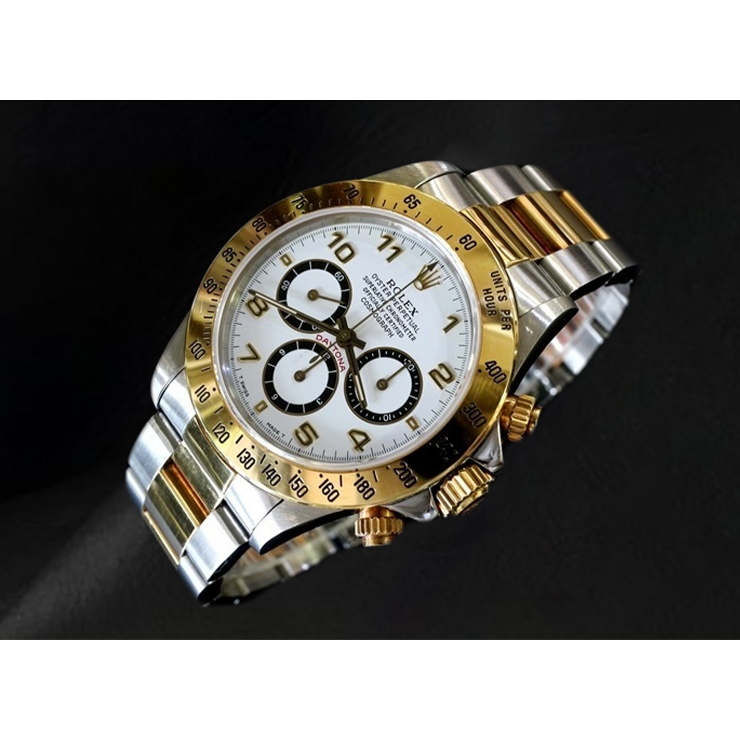 Orologio Rolex Daytona Cosmograph in Acciaio Inossidabile e Oro Giallo con Quadrante con Numeri Arabi