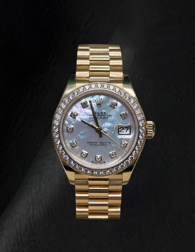 Orologio Rolex President 28 mm in Oro Giallo Quadrante con Diamanti in Madreperla Bianca