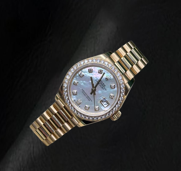 Orologio Rolex President 28 mm in Oro Giallo Quadrante con Diamanti in Madreperla Bianca