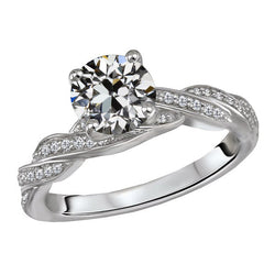 Radioso Anniversary Ring con Diamante Gambo Intrecciato – 4,50