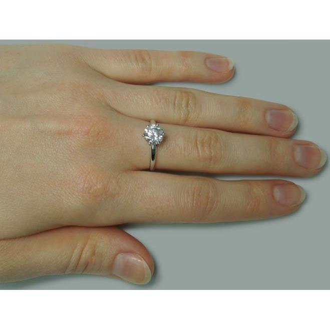 Round Shape Vero Diamond Ladies Solitaire Ring 1.57 Ct. White Gold