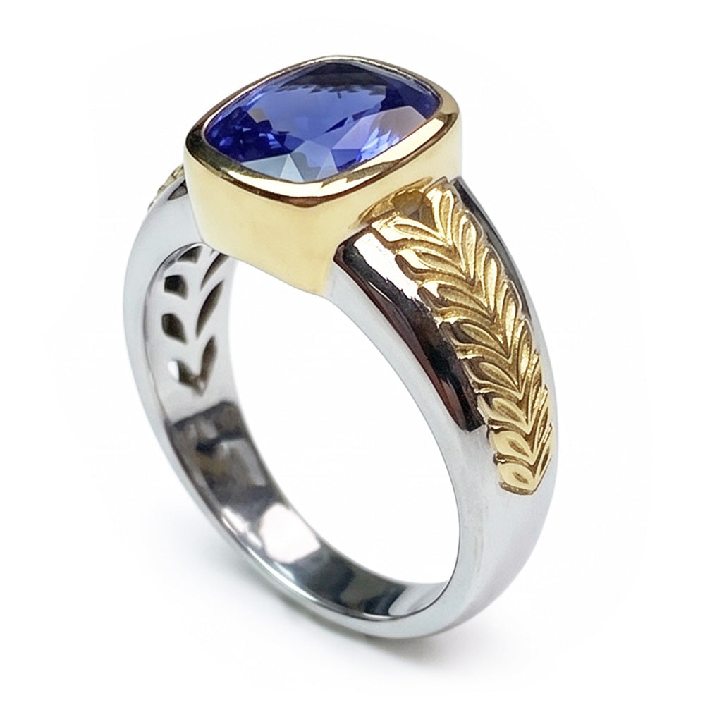 Set di lunetta con cuscino ad anello in tanzanite a due toni da 5,50 carati