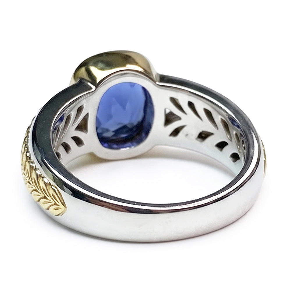 Set di lunetta con cuscino ad anello in tanzanite a due toni da 5,50 carati