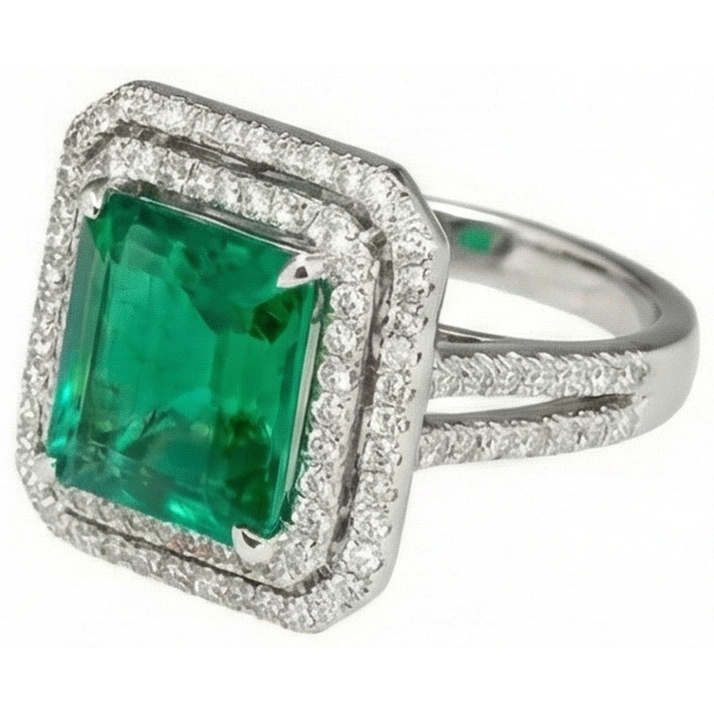 Smeraldo verde taglio principessa da 10 ct con anello di diamanti