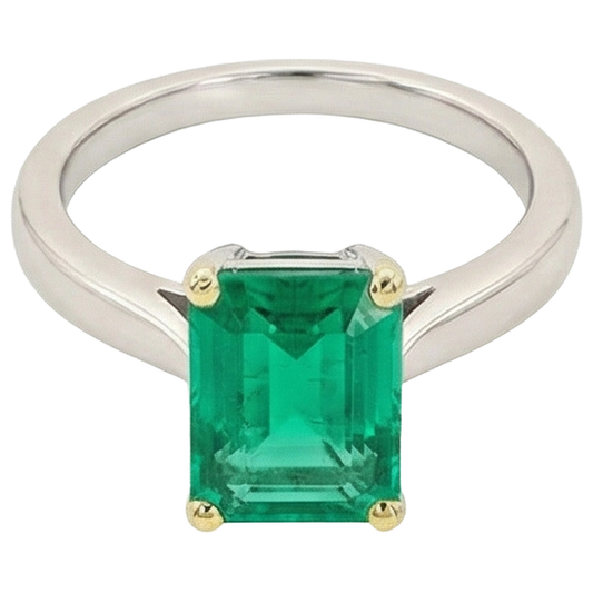 Elegante Smeraldo Fine Anello con Gemma 2,50 carati – vista frontale