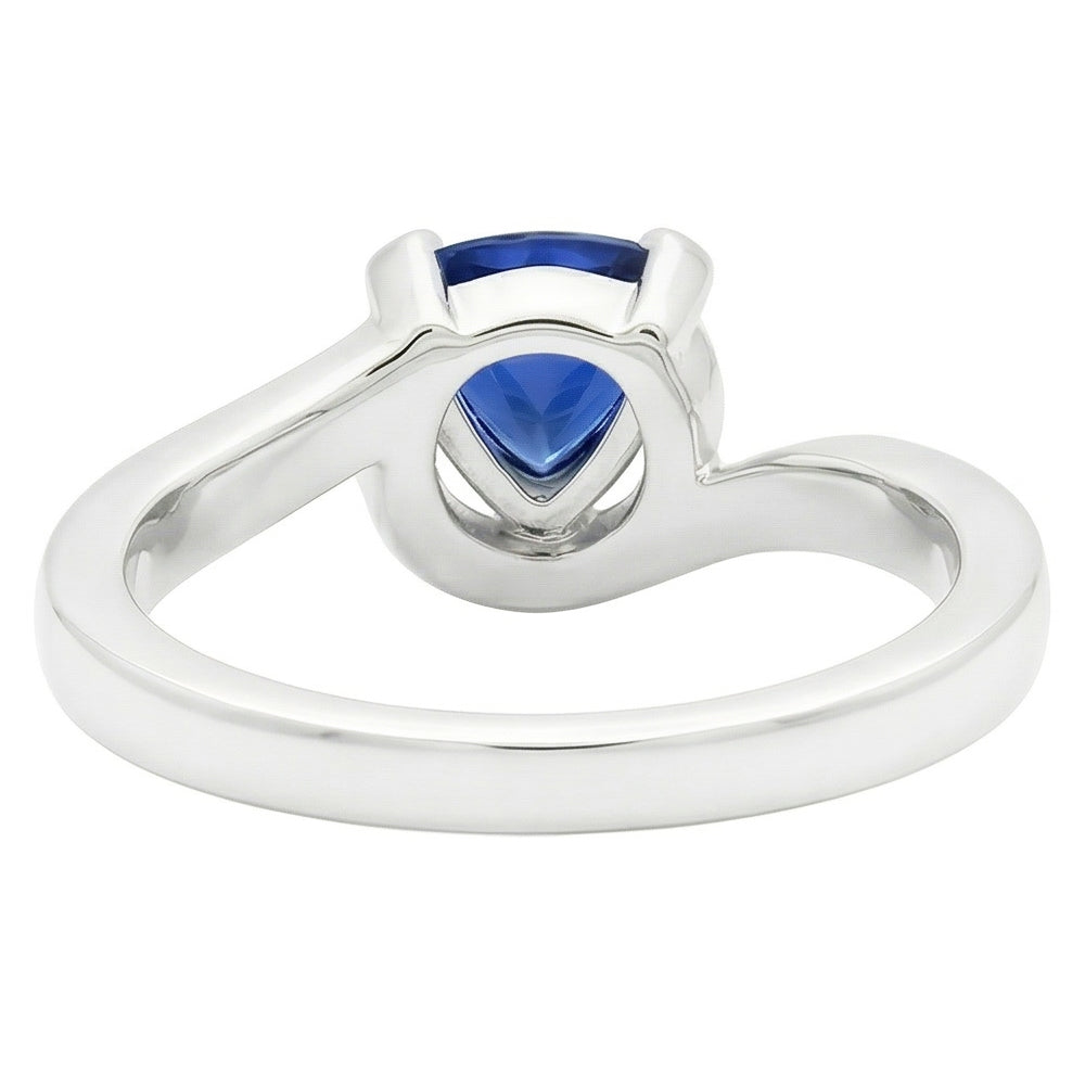 Solitaire Trillion V Prong Blue Sapphire Ring 0,50 carati di diamanti con oro bianco 14K