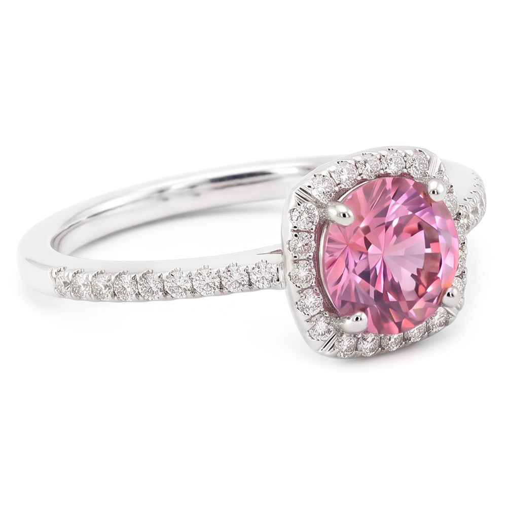 Solitario rotondo con zaffiro rosa centrale con accenti Anello da 1,15 ct.