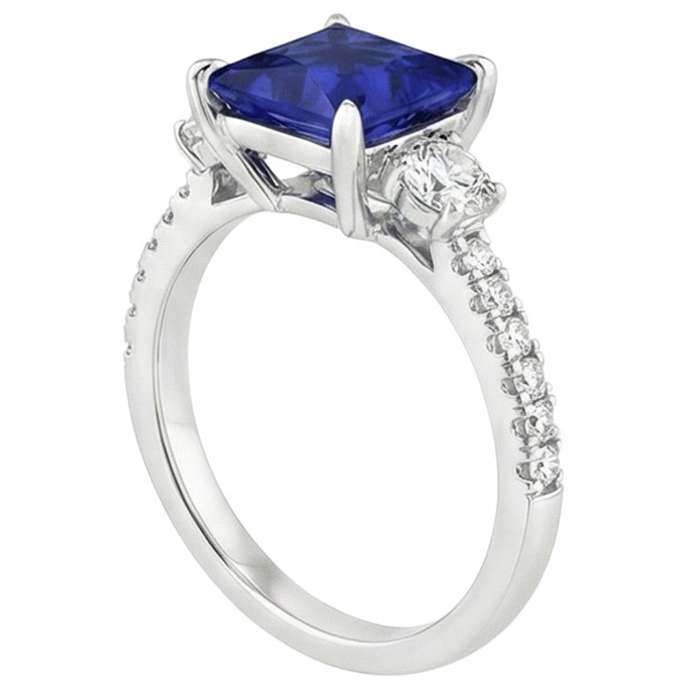 Solitario zaffiro blu con accenti pietra preziosa taglio principessa 6.25 carati